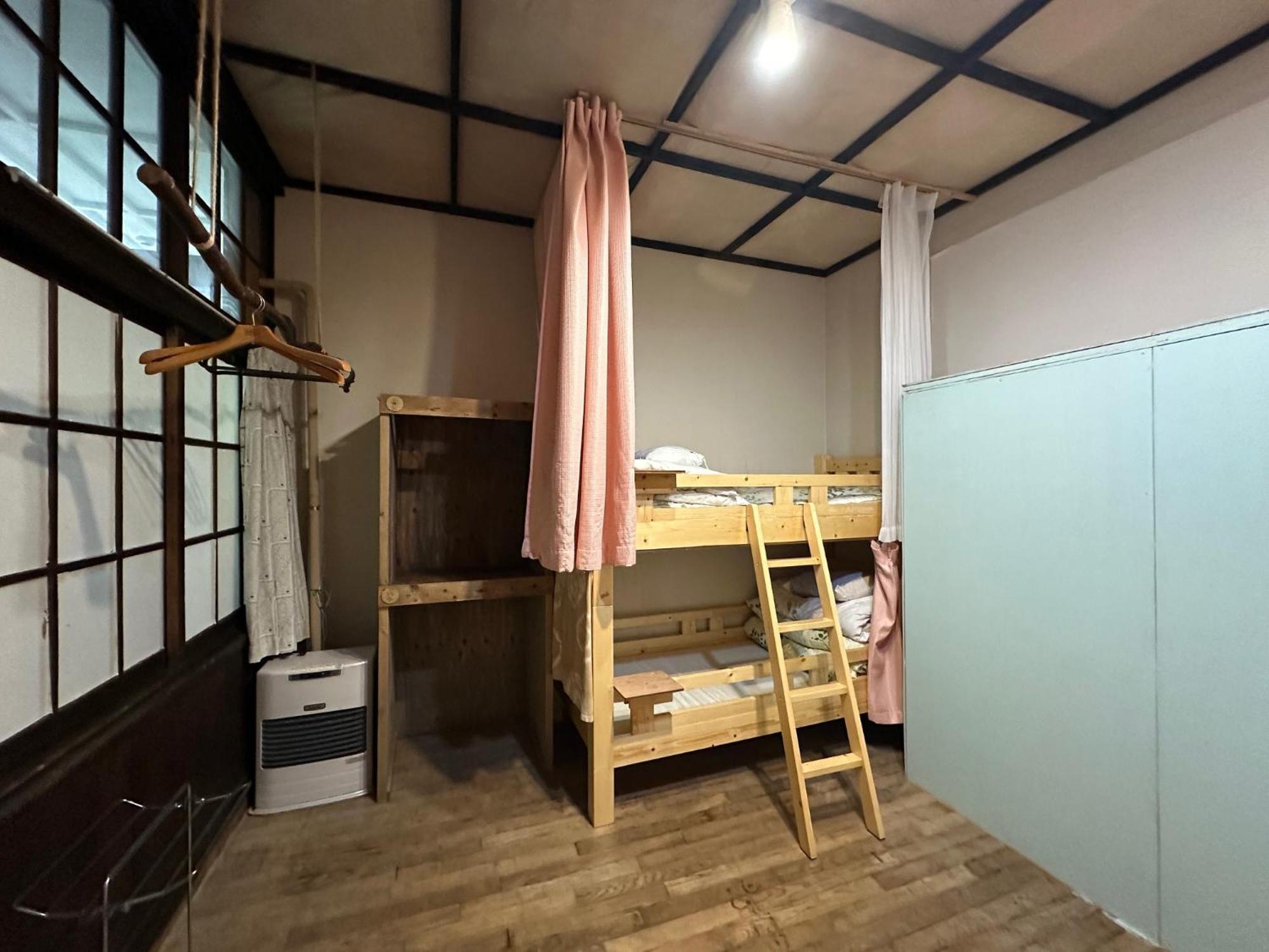 Boken Kazoku Hostel Kutchan Exterior photo
