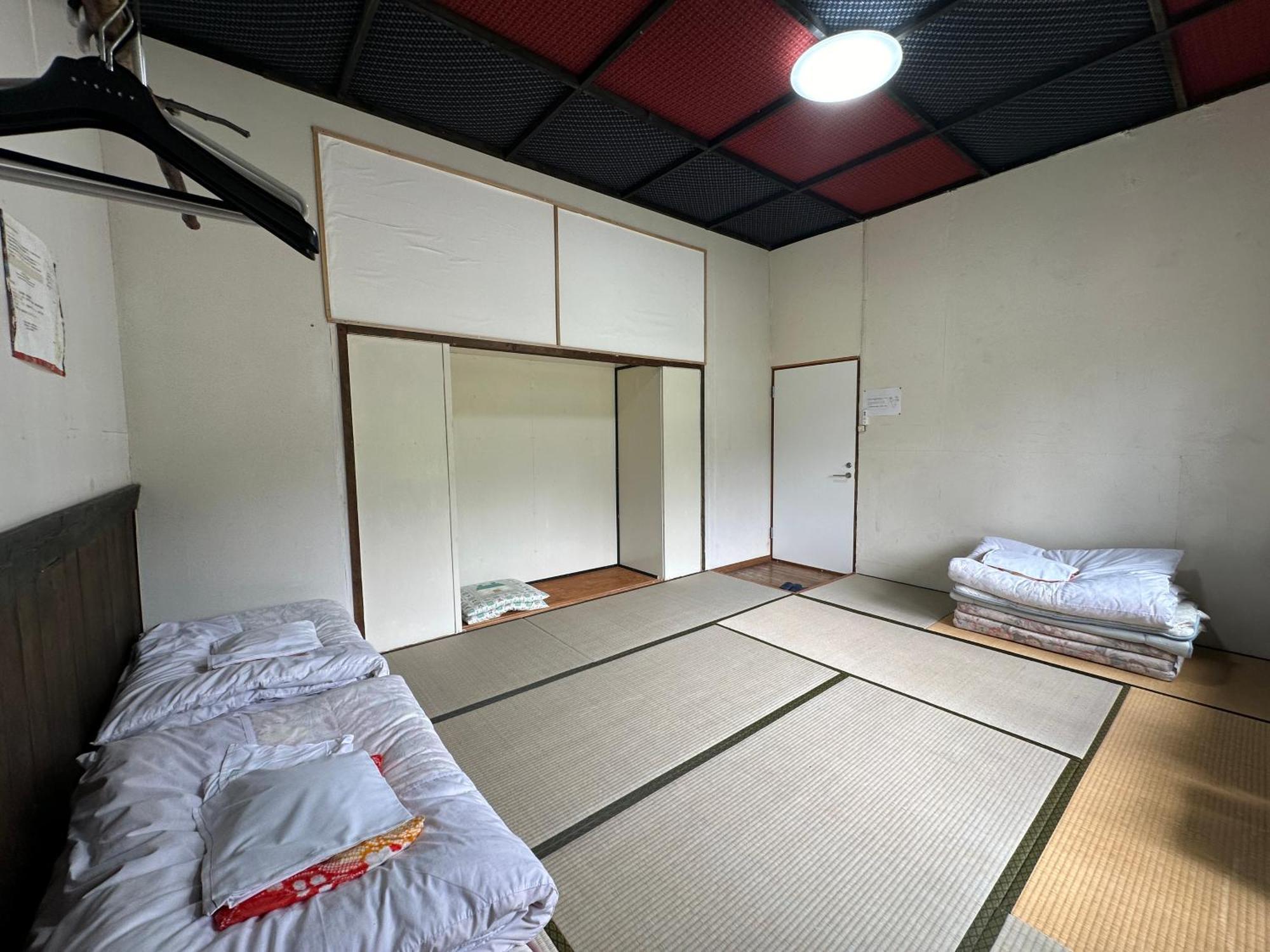 Boken Kazoku Hostel Kutchan Room photo